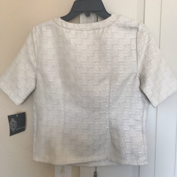 Signature Studio Top - Picture 3 of 3